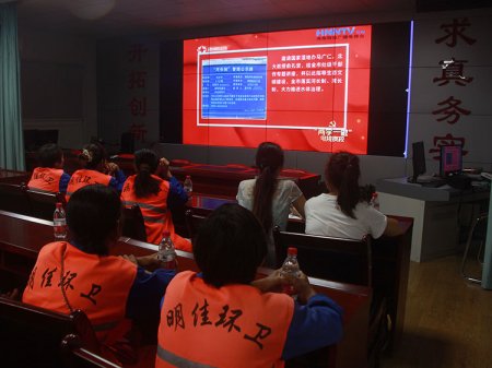 �ɌW(xu��)һ��ҹУ�W(xu��)��(x��)